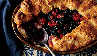 ベリーのコブラー